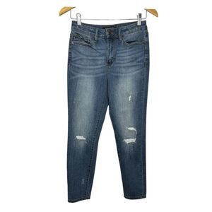 Judy Blue Women’s 29 Size 9 Distressed Relaxed Fit Ankle Length Jeans